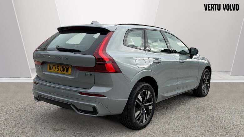 Volvo XC60 2.0 B5P Plus Dark 5dr AWD Geartronic Petrol Estate